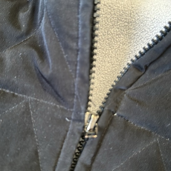 Liz Claiborne Quilted Black Jacket Womens Small Heavy Down Coat Water Resistant_ - Picture 6 of 10